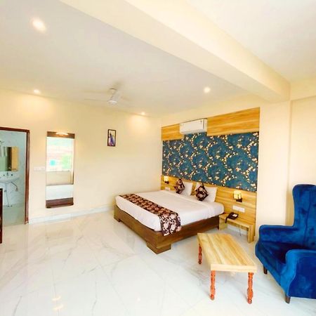 Hotel The Celebration By Amod Best Hotel & Rooftop Udaipur Exterior foto